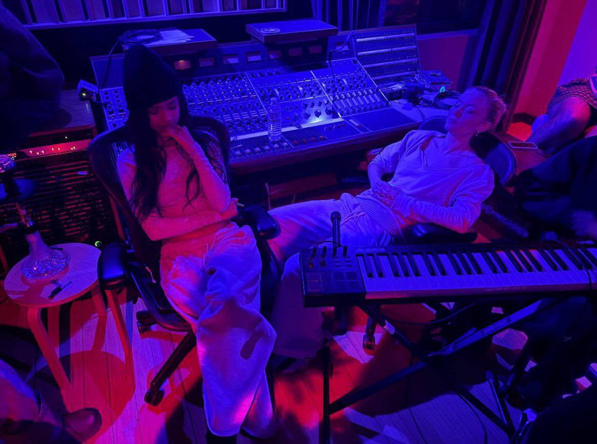 Tyla &amp; Zara Larsson in the studio together.