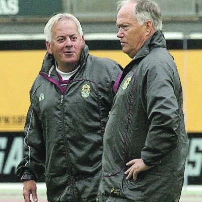 PERICOSAFE's tweet photo. Aquí en su último servicio al club como entrenador en la temporada 2008-2009, en Segunda división, formando tándem con su gran amigo Paco Castellano... dos de las más grandes leyendas de la Unión Deportiva Las Palmas!👏🏼👏🏼 https://t.co/5qpLkHOYVa