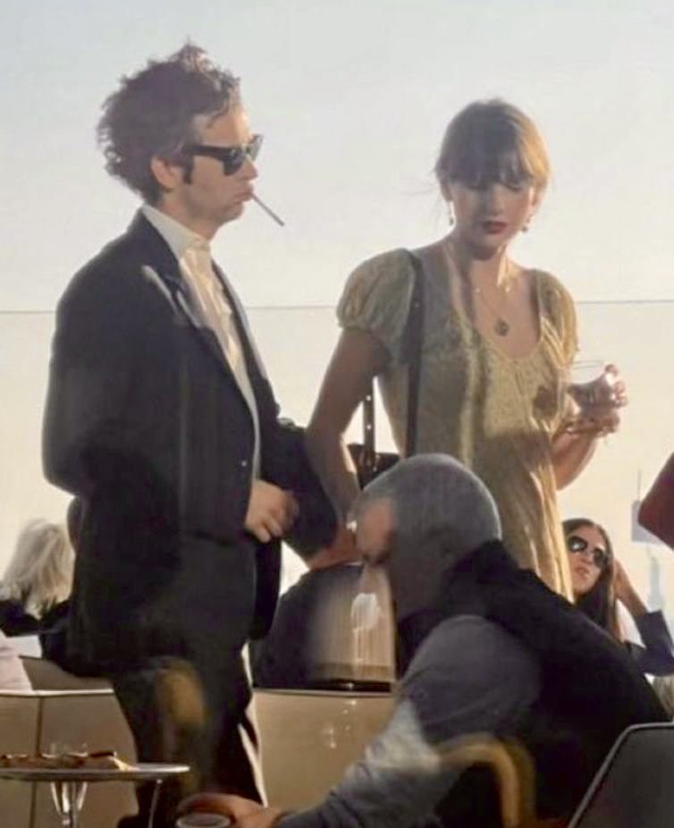 por qué celebraría san valentin si los amores mas grandes de todos los tiempos ya terminaron