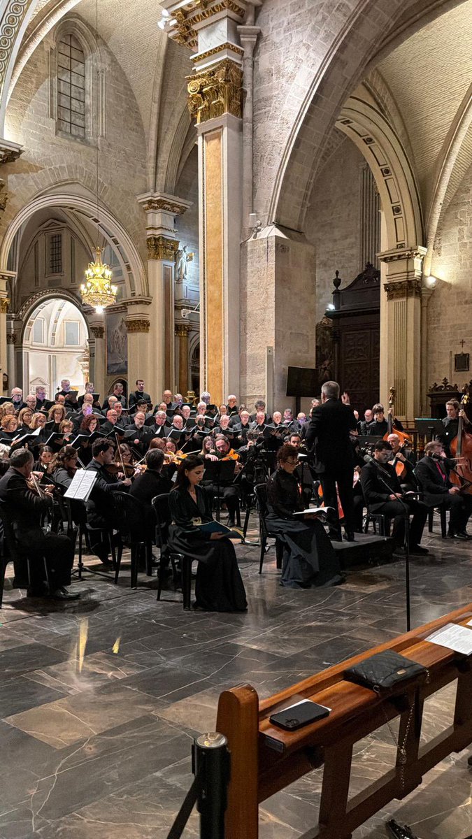 Festes de València tweet media