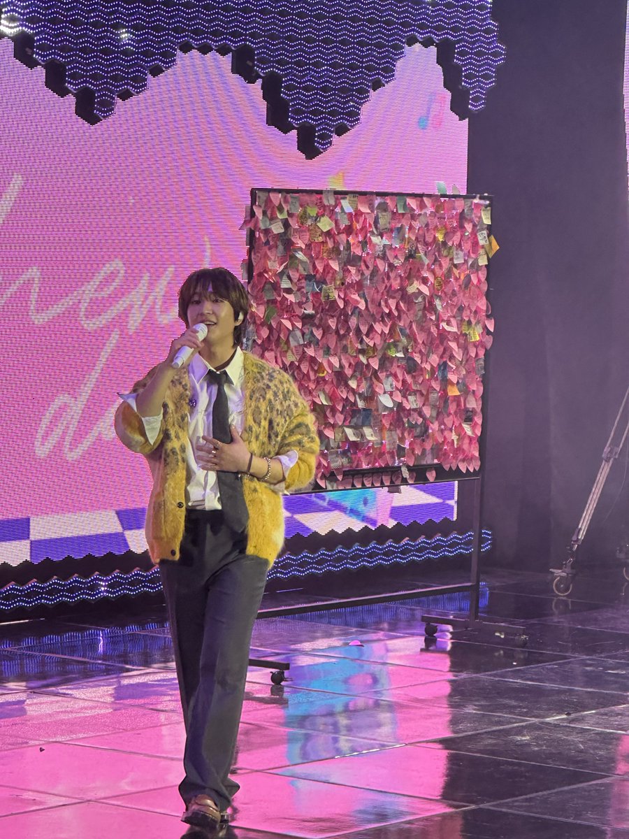 20241214 Onew birthday party🎉
사람이 햇살같아☀️