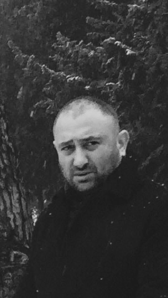 Kimse sizi  işlerine gelmediği için olduğunuz gibi kabul etmeye yanaşmayacaktır. Bunun için, doğru bildiğiniz şekilde yaşayın.. #Hakkaybolmaz