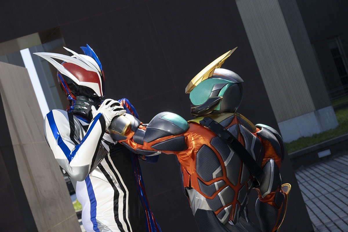 zeztz7toei's tweet image. #仮面ライダーゼッツ 
Case23 壊す
【予告】youtu.be/Lsjfx2mU3yE

自らに宿るナイトメアの力を使い
悪夢を叶え始めたゼッツ。
変身解除した莫もまた、これまでとはまるで別人のようで―

全て、壊していく

#ゼッツ #ZEZTZ  

🔻Case22の振り返りはこちら
kamen-rider-official.com/zeztz/case23/