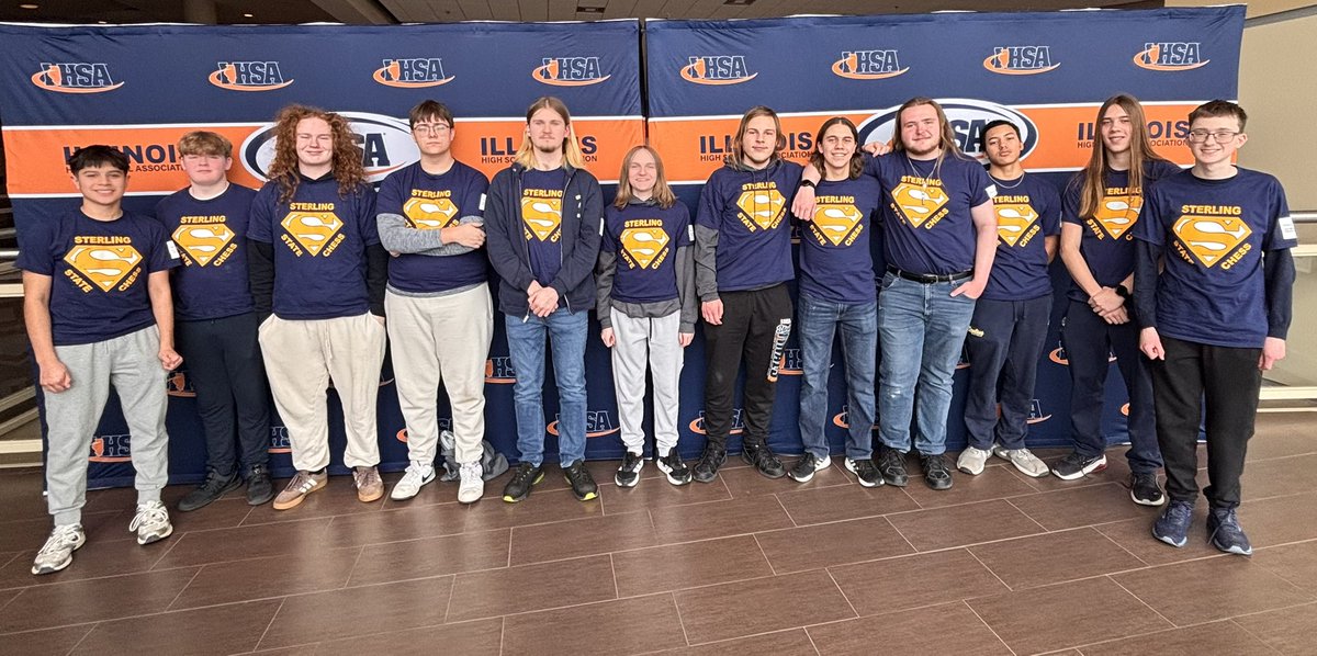 SHS_Chess's tweet photo. SHS Chess had a great performance at the state tournament finishing with a 4-3 record.  In the last round we upset higher seeded Lemont to get the last win of the day.  Final standings: 

https://t.co/zw22qkTxTY https://t.co/qS8liQRbSW