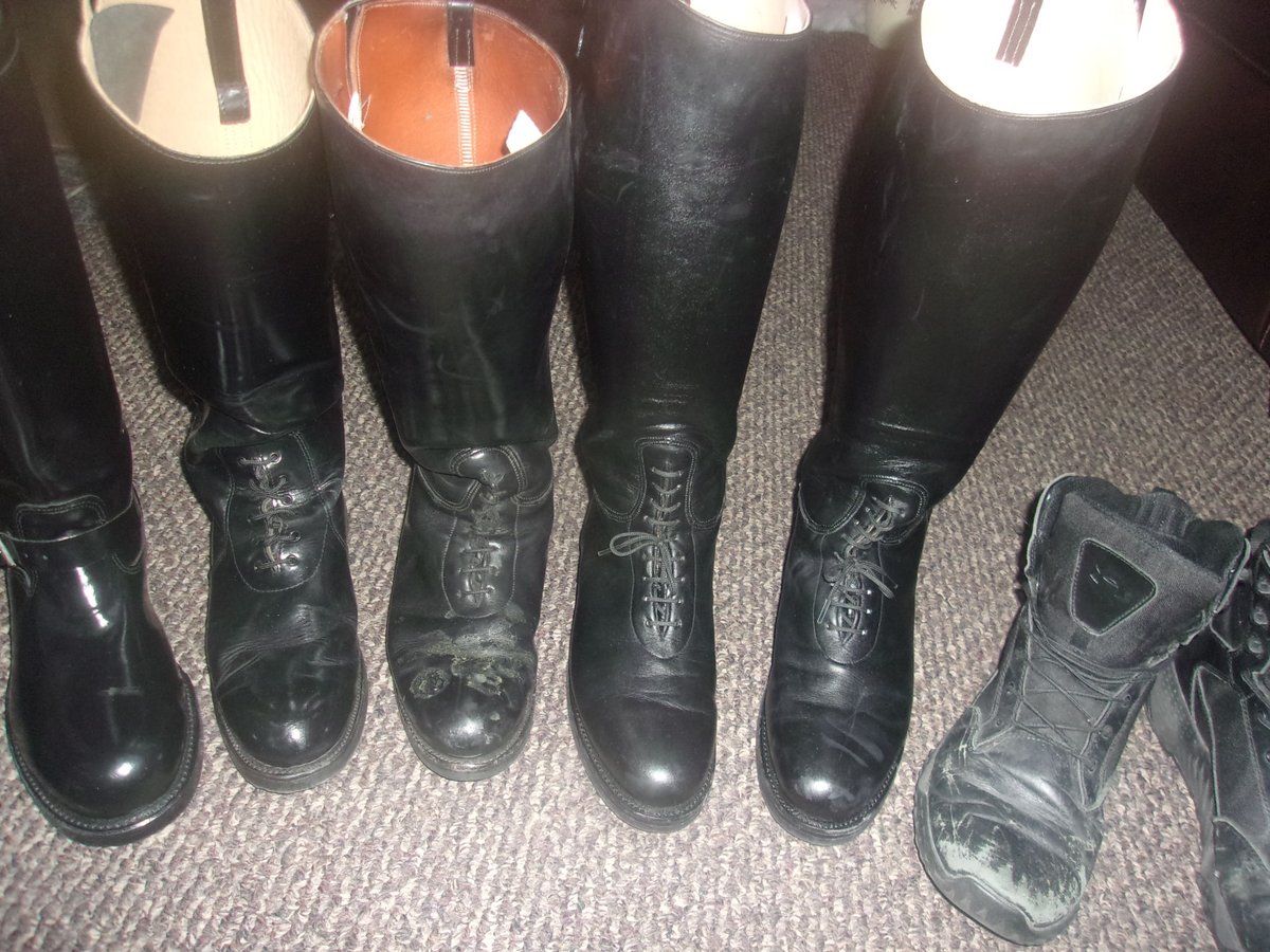 CumYourBoots tweet media
