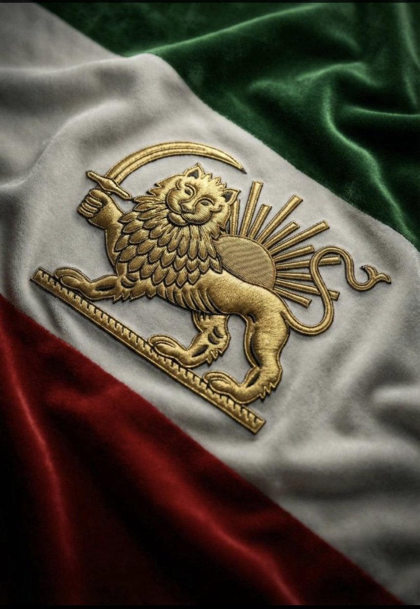 fatodor's tweet image. جاوید شاه
#IranMassacre 
#IranRevolution2026 
#KingRezaPahlavi