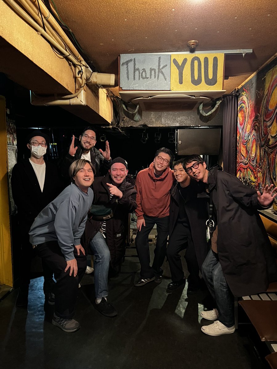 LOOLOWNINGEN's tweet photo. 大阪公演終了！ご来場頂いた皆さん、para-diceスタッフの皆さん、そして共演陣の皆さんThankYOU！アンプと声が飛んだけどライブは完遂出来たし、即サポートしてくれたスタッフさんとメンバーは神！最高です。 https://t.co/8poZdeZVD4