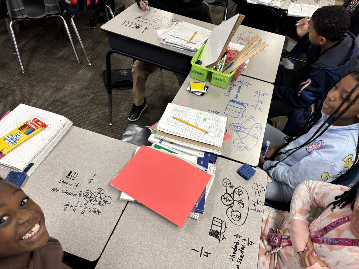 CJamesMathed's tweet photo. Scholars using Fractions strips and number bonds to represent and identify fractions. The extension of this activity was to use non unit fractions to get to the whole. Scholars doing well so far in Bluebonnet Math Module 5. @cedarhillisd https://t.co/SvDuJY5rx0