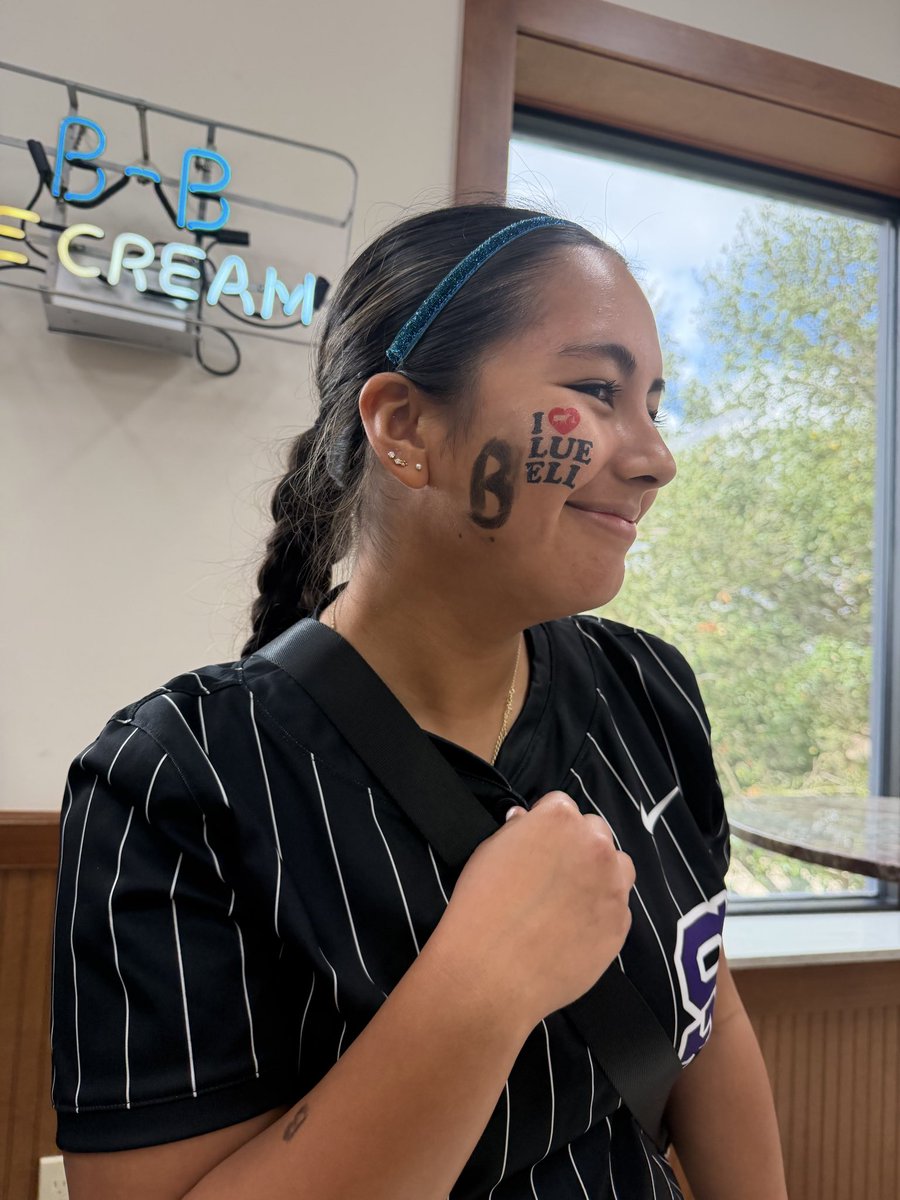 Coach Stoughton tweet media