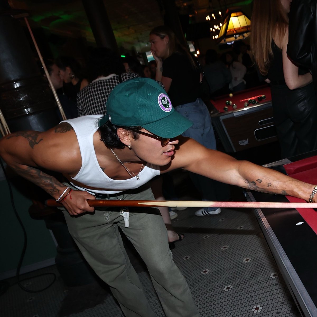 kainchains's tweet image. Night.