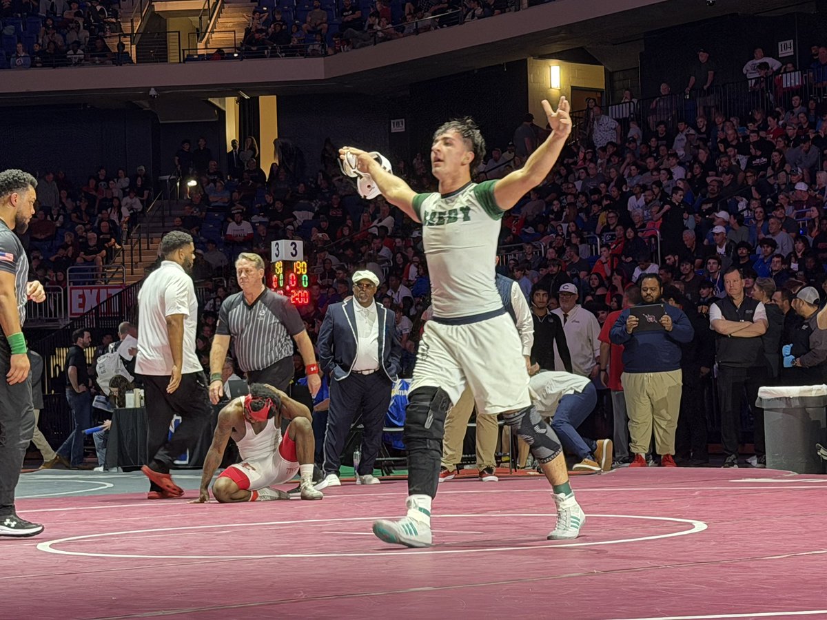 Friscoisdsports's tweet photo. And now the state champion!
Congratulations to Leo Ashurov and Reedy wrestling on the state championship. Ashurov finishes the season undefeated. 
Go @friscoisd! https://t.co/Ly5zqYKQnj