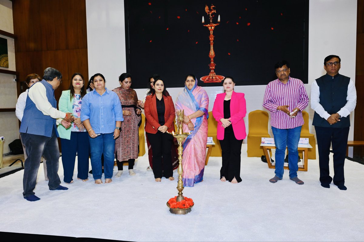 shahmanojk's tweet photo. Celebrating a proud moment with Baroda Management Association as the legacy of our women empowerment initiatives grows stronger.

In 2023, as BMA President, I initiated focused women-centric programs, and it is wonderful to see them elevated under the leadership of Dr. Mukund Purohit, with special appreciation to Dr. Mangla Chouhan and her passionate team for sustaining the momentum.

From the traditional Deep Prajjwalan ceremony to powerful stories and inspiring speakers, the event reinforced that when women rise, communities and nations progress.

Grateful to @Bmabaroda for the invitation and the opportunity to share the stage with Hon’ble Smt. Gayatriben Mahida, Major Prajakta Desai, all speakers, panelists, and to reconnect with Past President Minaxi Vaishnav.

Himanshu Sura, Keyur Shah, CA CS CMA CPA Chintan Popat, CMA Amruta Vyas, Komal Vaidhya
#WomenEmpowerment #Rurban #LeadershipInAction #BMABaroda #InspiringWomen #GrassrootsToGlobal #Vadodara #WomenInLeadership #CommunityImpact #ProudMoment