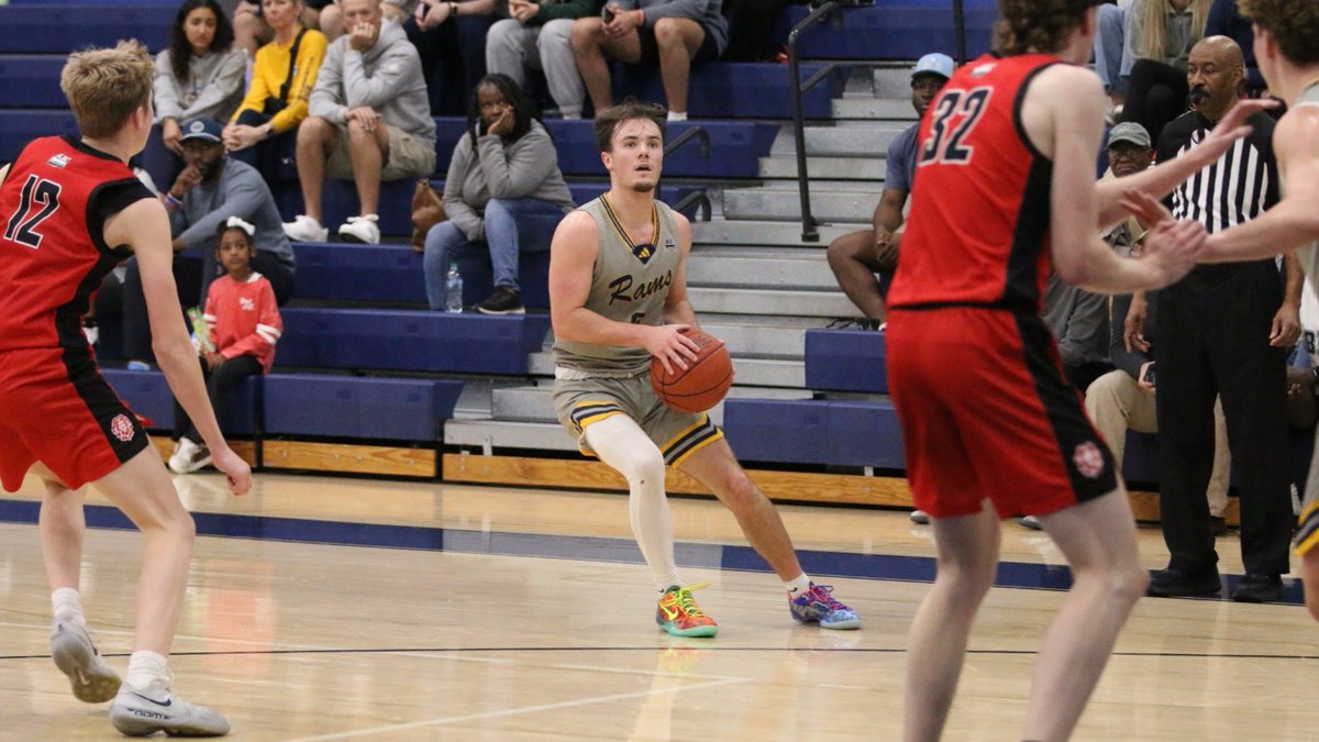 CIURams's tweet photo. CIU erupts after halftime to defeat Bryan - FULL STORY: https://t.co/vgFtQdRy9u https://t.co/XZU7IVYRiJ