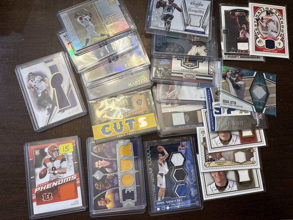 DJR Cards tweet media