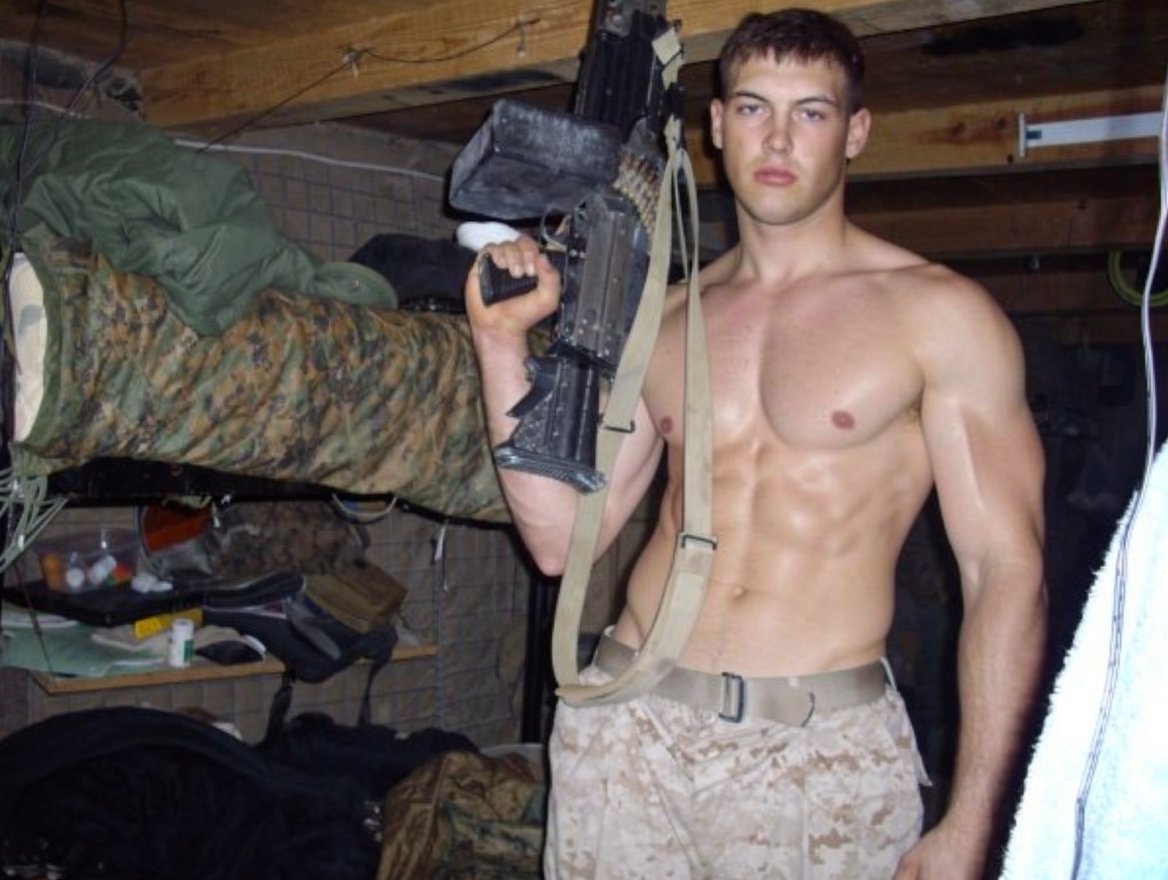 MilitaryFuckers tweet media