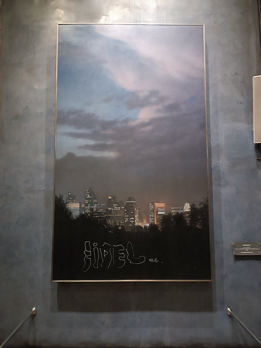 Condenable vandalización a obra del artista Guillermo Muñoz en Metro La Moneda. ¿Hasta cuándo? <a href="/metrosantiagors/">Metro de Santiago</a> <a href="/municipiostgo/">Municipalidad de Santiago</a> <a href="/stgoturismo/">Santiago Turismo</a> <a href="/stgocultura/">Santiago Cultura</a> <a href="/santiagoadicto/">santiagoadicto</a>