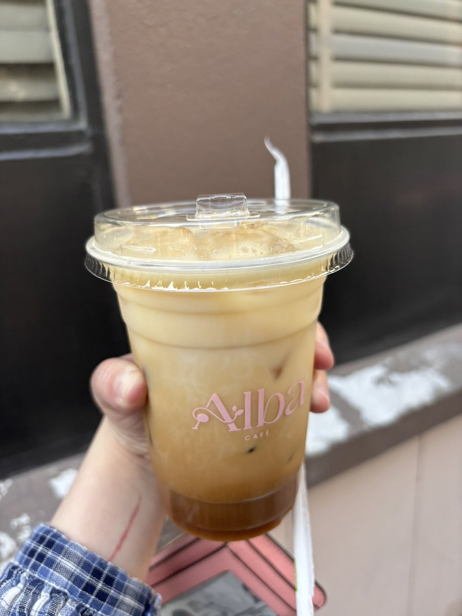 mfl1999's tweet photo. Ir por un cafecito con mi tía. ♥️ https://t.co/CfZpA1vImv