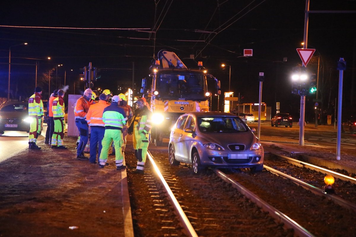 Fotograf T. Peise tweet media