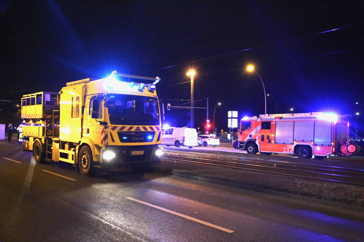 Fotograf T. Peise tweet media