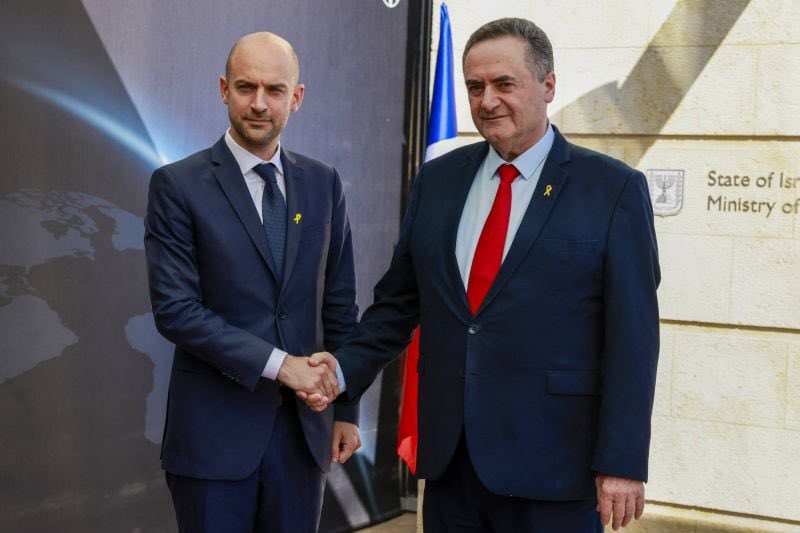 ChadiArdelesse's tweet photo. @edwyplenel @FranceskAlbs J.N.Barrot a #menti sciemment pour diffamer une rapporteuse de l’ONU en salissant la voix de la France pour se rendre complice de crime contre l’humanité.
Ce n’est pas une polémique qu’il mérite, il faut qu’il démissionne... https://t.co/T1S5ZLxyHv