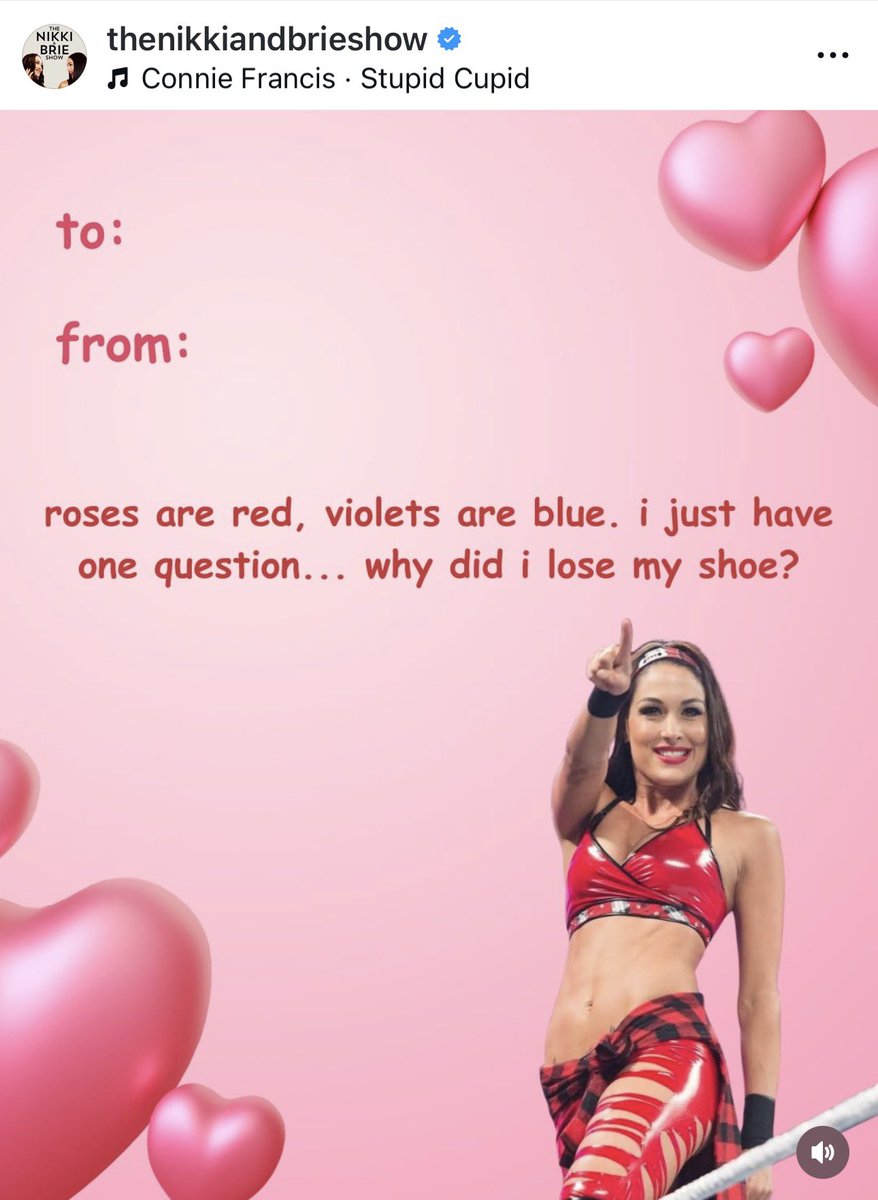 their social media team funny for this 😭