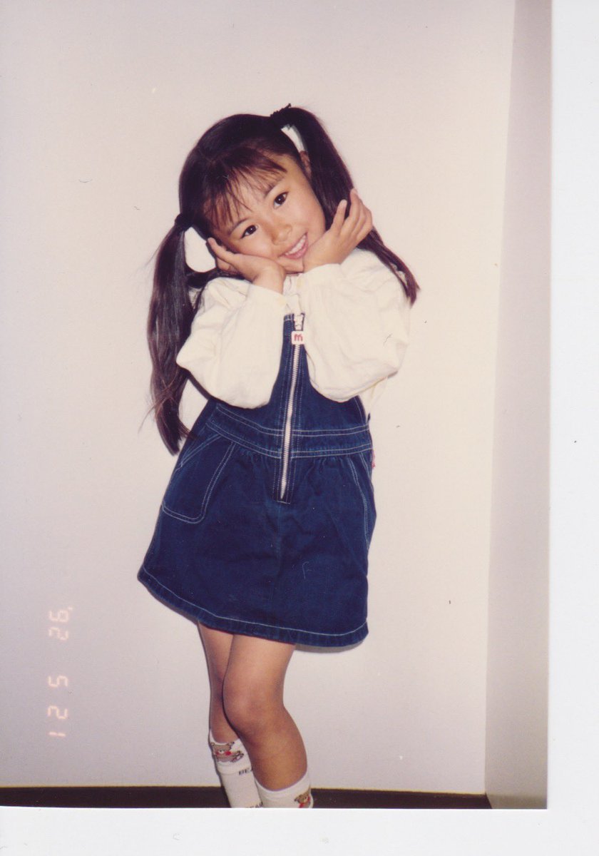 朝から沢山のお祝いメッセージありがとうございます✨
38歳になりました❗️大昔、25歳で引退する❗️と宣言していたのにズルズルと…皆様のおかげでまだ何だかんだ活動してます。笑　いつもありがとう☺️