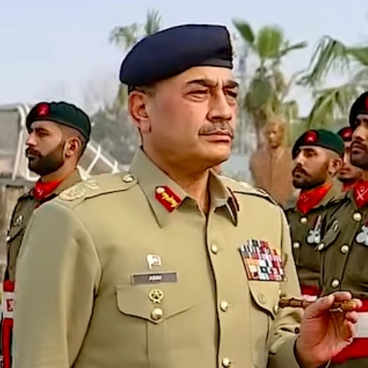 soldierspeaks's tweet image. Asim Munir is a disgrace for Pakistan and it's military.