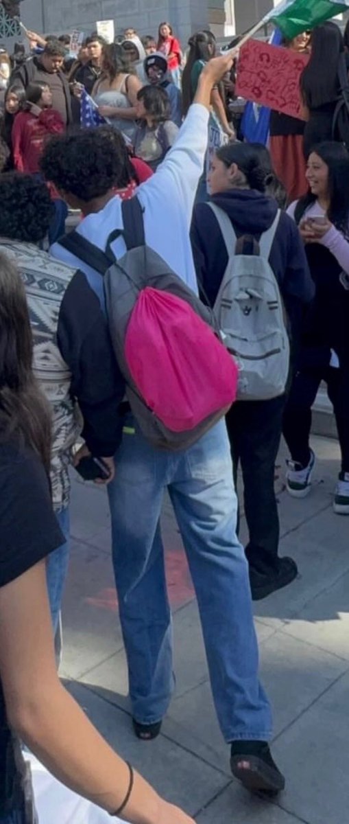 Federal law enforcement is seeking the public’s assistance in identifying the two suspects below in connection with yesterday’s violent attack on <a href="/FPSDHS/">Federal Protective Service</a> at our downtown Los Angeles property.

Please call 1-877-437-7411 if you have any information.

The incident occurred Friday