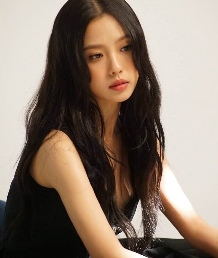 PopBase's tweet image. Happy 31st birthday to the talented Go Minsi.