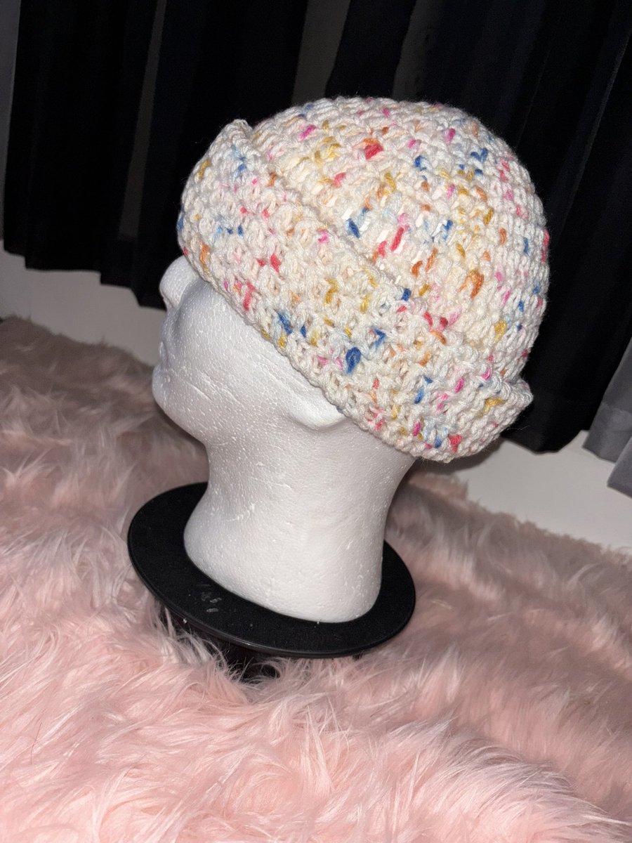 _Rafeia's tweet photo. Beanies 🔥 #FlavasssByFee‼️ https://t.co/StDOFKCj8U