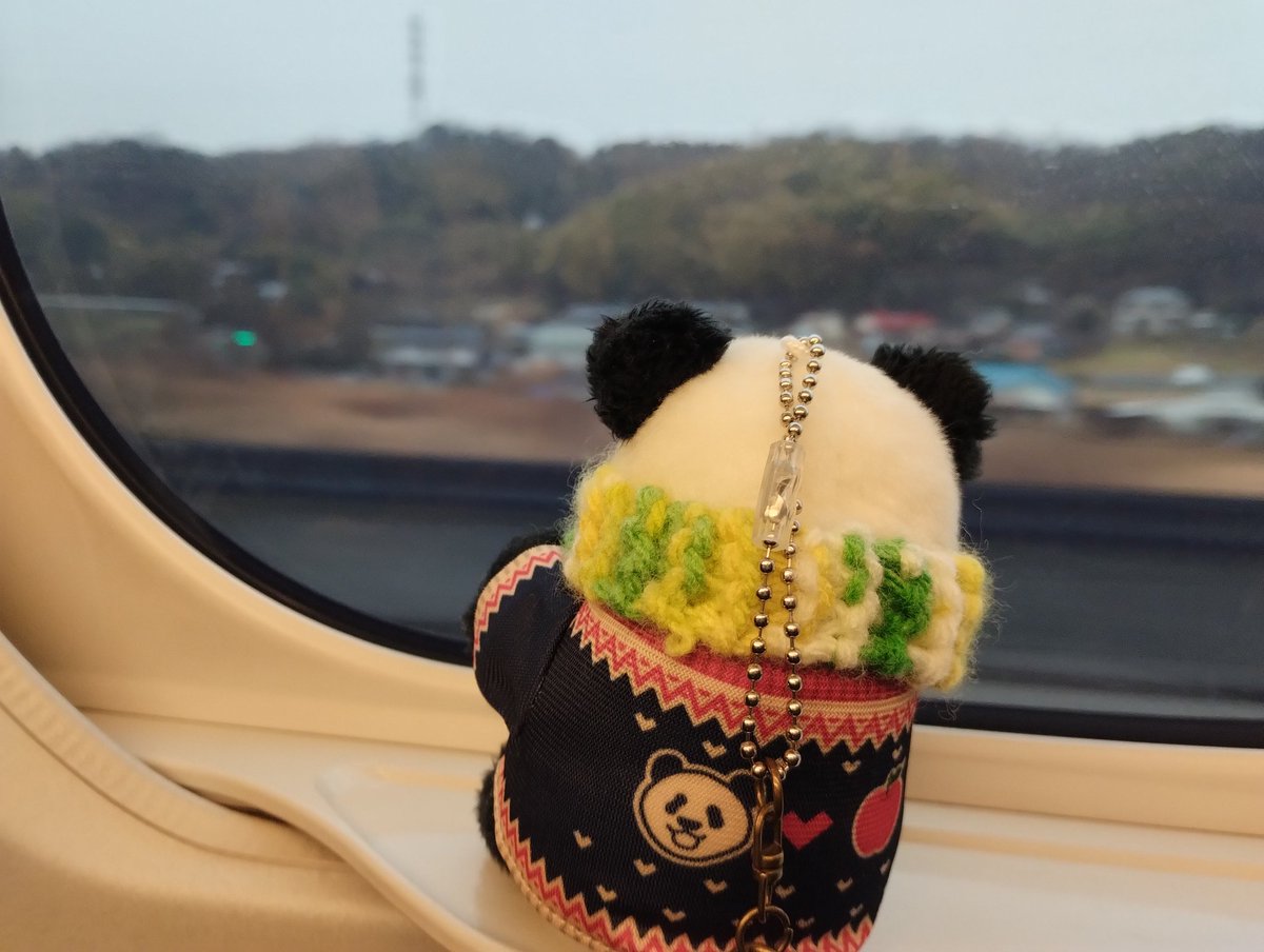 chatora1967's tweet photo. おでシャンと旅行に行ってきました。
新幹線に乗って米原駅に、琵琶湖線で安土駅に到着

#おでシャン
#シャンシャン https://t.co/7hQxRWGpBT