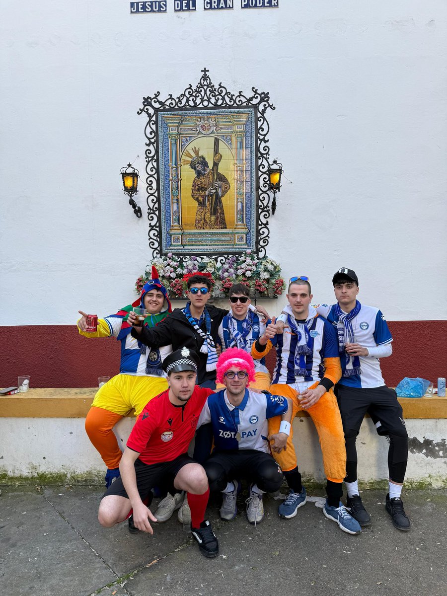 ozetxe24's tweet photo. @kiroleros con la noche que vamos a pegarnos vale https://t.co/hG0SvkreLi