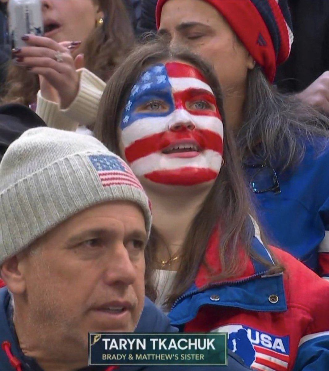 Fake Natalie Maines 🌵 tweet media