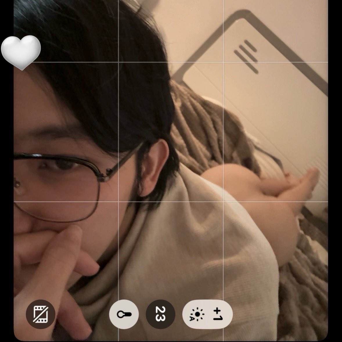 Ya的閃光玻璃杯- tweet media