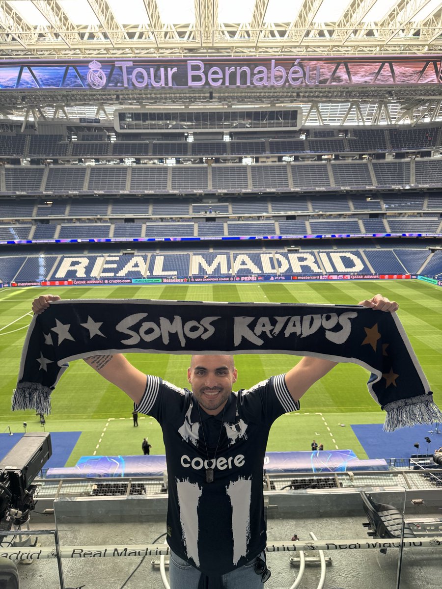 fernandoflog's tweet photo. @TUDNMEX 

#SabadoFutbolero

Vamos rayados https://t.co/8PFo1al2DP