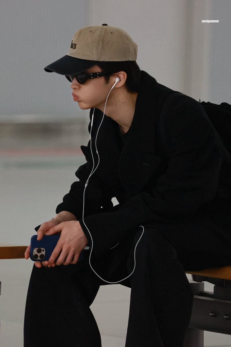 260215 ICN 🛬

수고했어 🫳🏻🥺

#마크 #MARK #NCTDREAM #NCT127