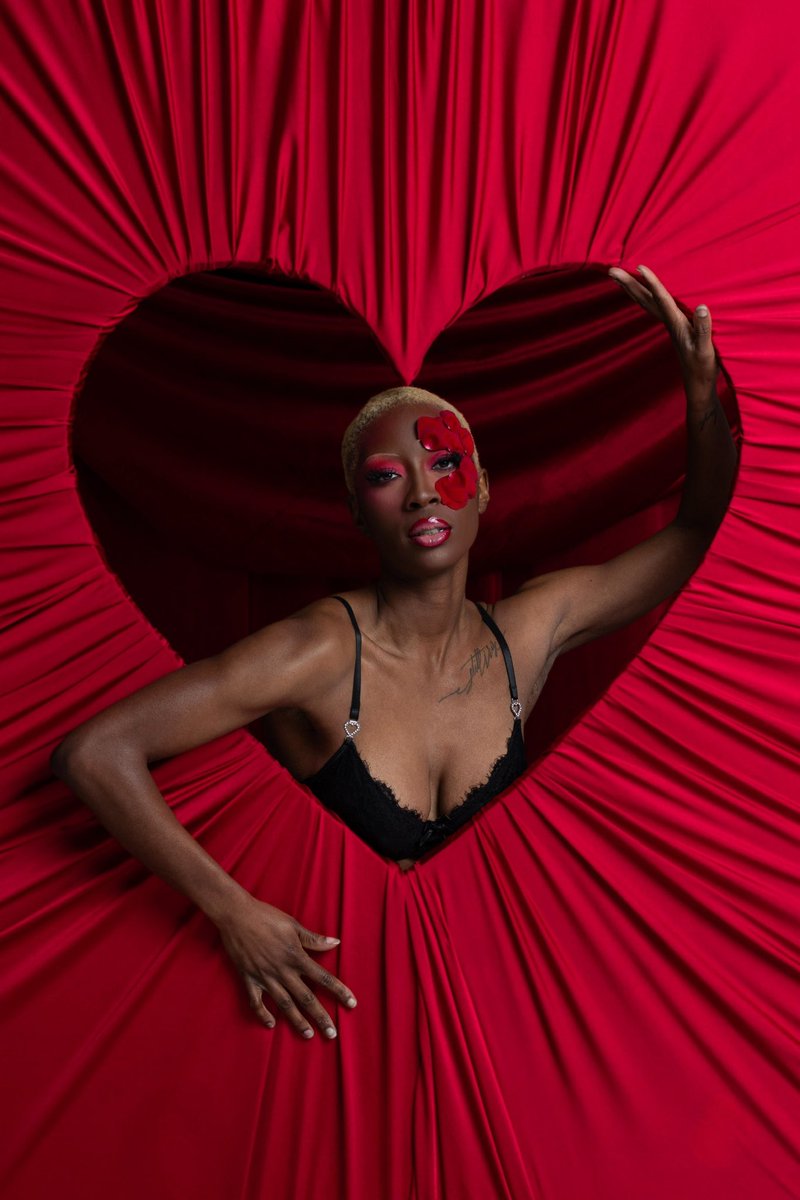 Amazon 💎 tweet media