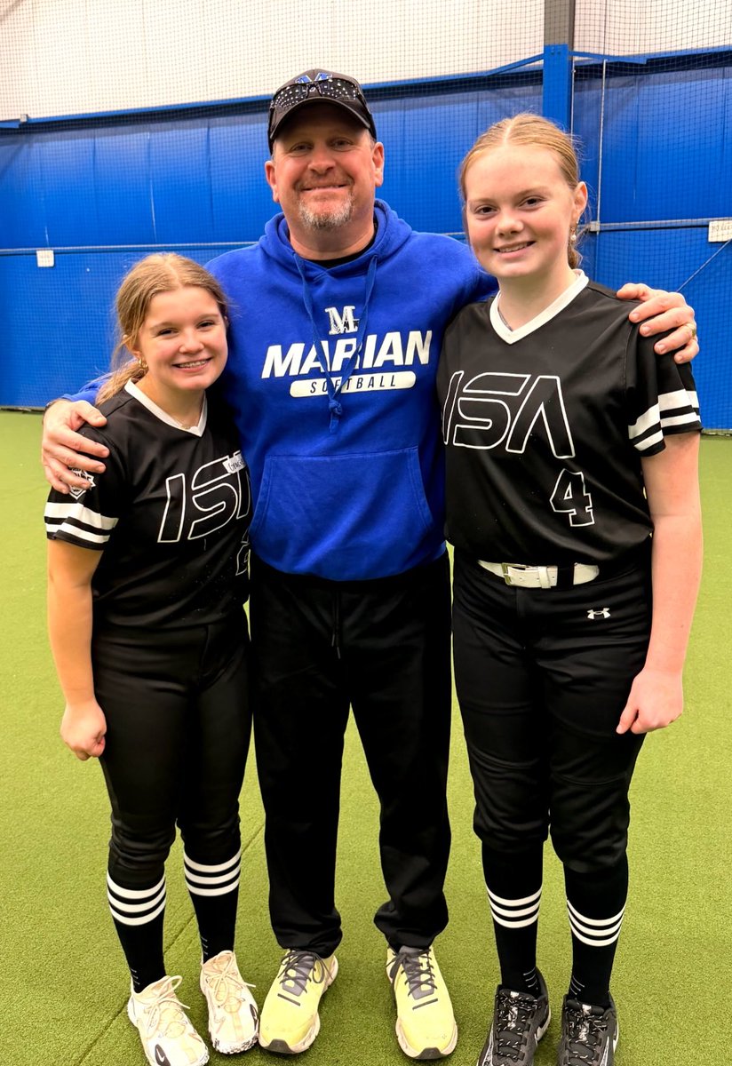 Ava Bossart tweet media