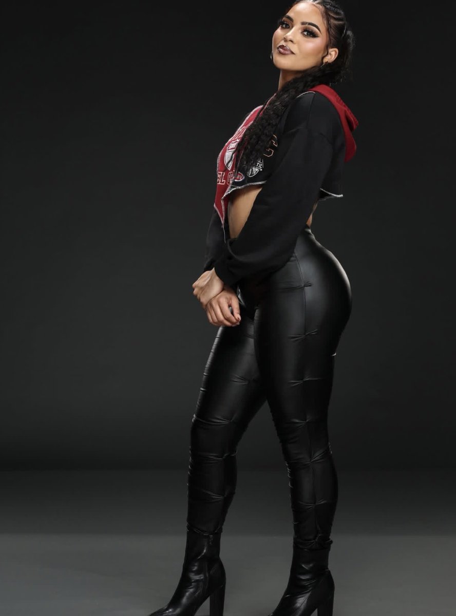 AttitudeCutCute's tweet image. Incomparable.