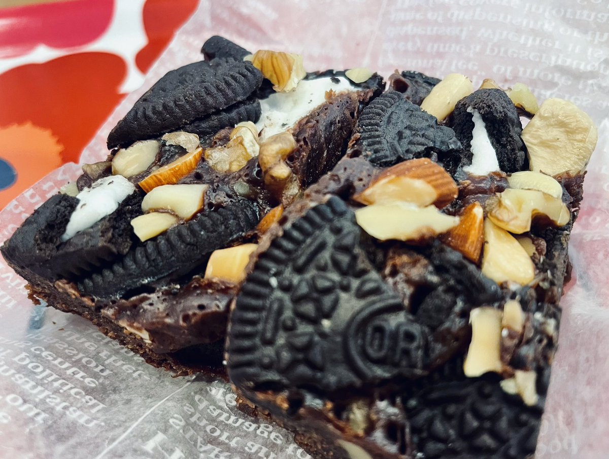 relacooma's tweet photo. 令和友チョコズが見事すぎて、お店のかと思った(*´∀｀*) https://t.co/9n5hMfEAd0