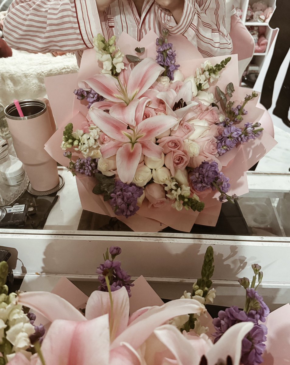 No somos novios y aun así recibí flores sin pedirlas