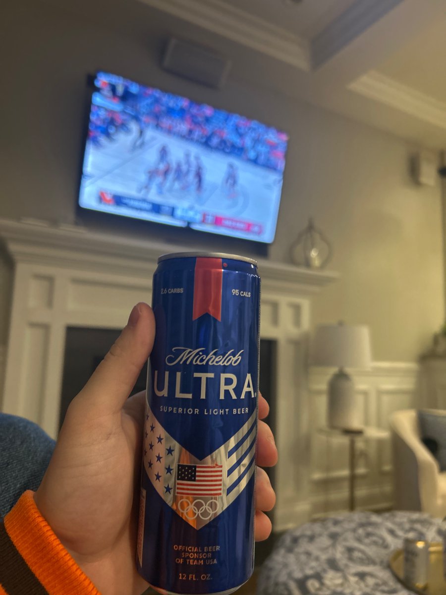 First beers in a month and a half and my shitty college hoops team driving me to self harm
