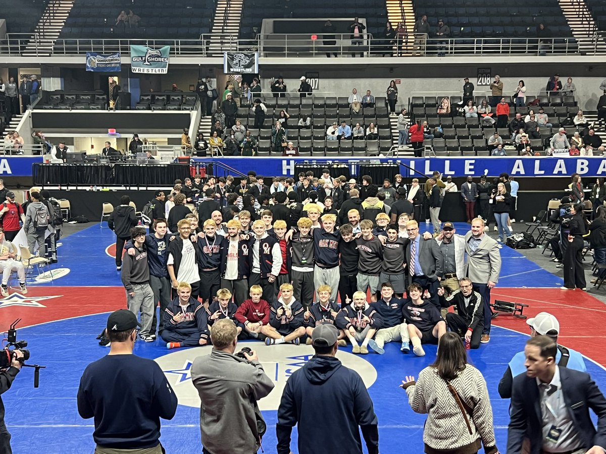 Oak Mountain Athletics tweet media