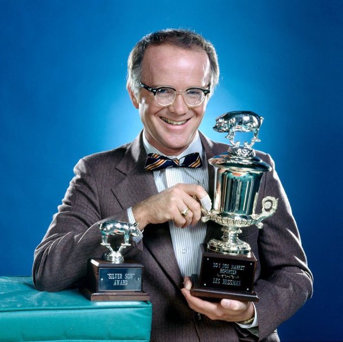 Les Nessman, still the only five-time winner of the Buckeye Newshawk Award.
