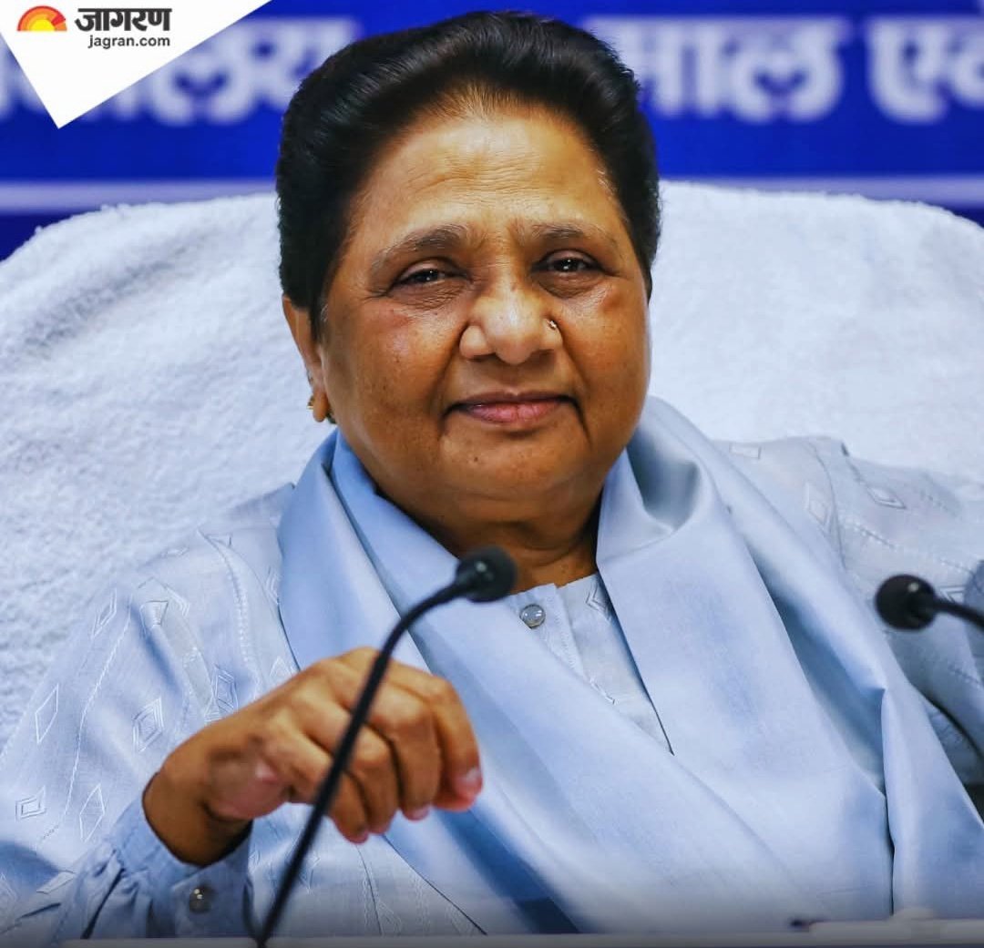 तेलंगाना में बहुजन समाज पार्टी के 3 नगरसेवक  चुनें गए ,चुनें हुए प्रतिनिधियों को बधाई ।
बीएसपी के खिलाफ साम दाम दण्ड भेद सभी हथकंडे अपनाए जाते हैं क्योंकी अंबेडकरवादी पार्टी  है इसके साथ साथ समता मूलक समाज की एक मात्र पार्टी है 
याद रखना बीएसपी एक दिन जरुर केंद्र में सरकार बनाएगी