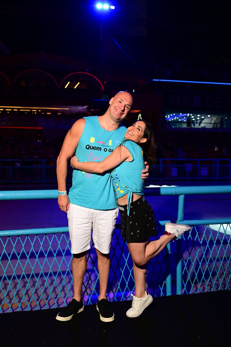 Amo Carnaval e hoje com meu irmão que amo muito.