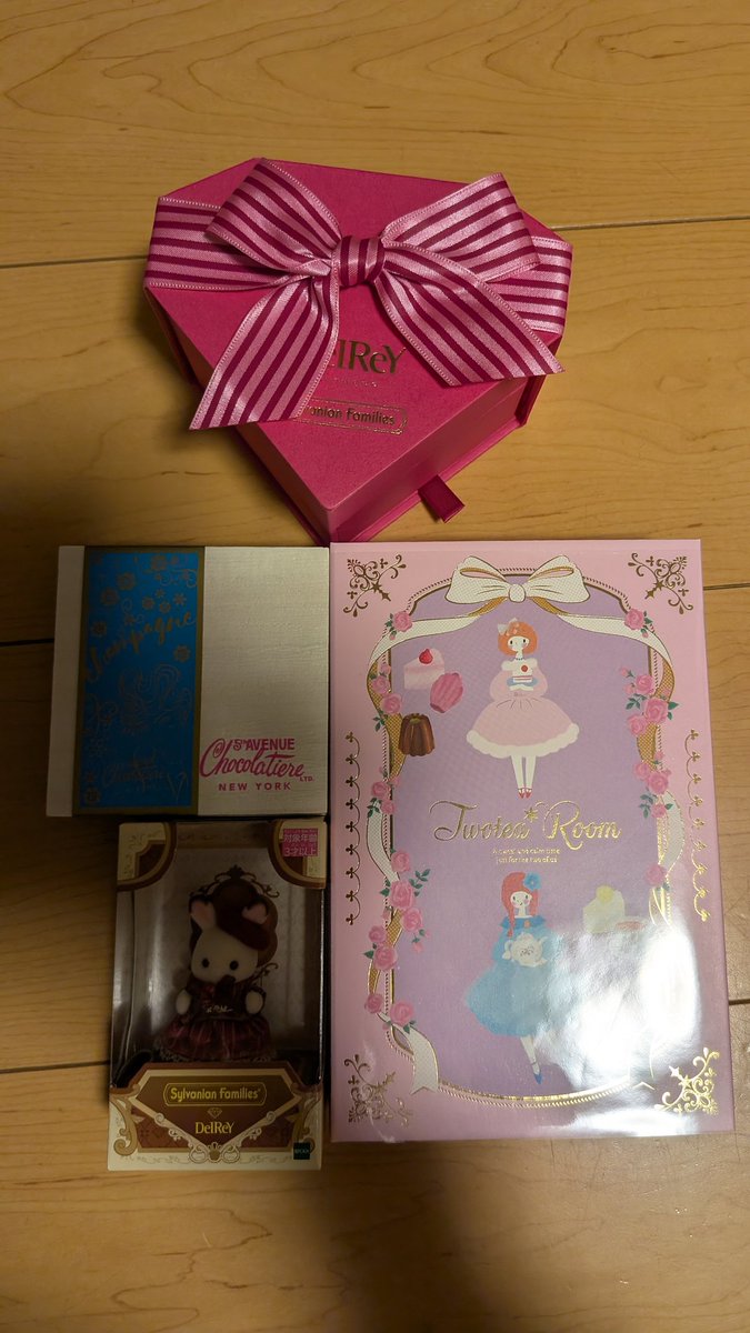 B83Pr's tweet photo. Sさん、素敵なバレンタインありがとう🍫デルレイ、美味しかった！😻 https://t.co/rOM9W2wnTE