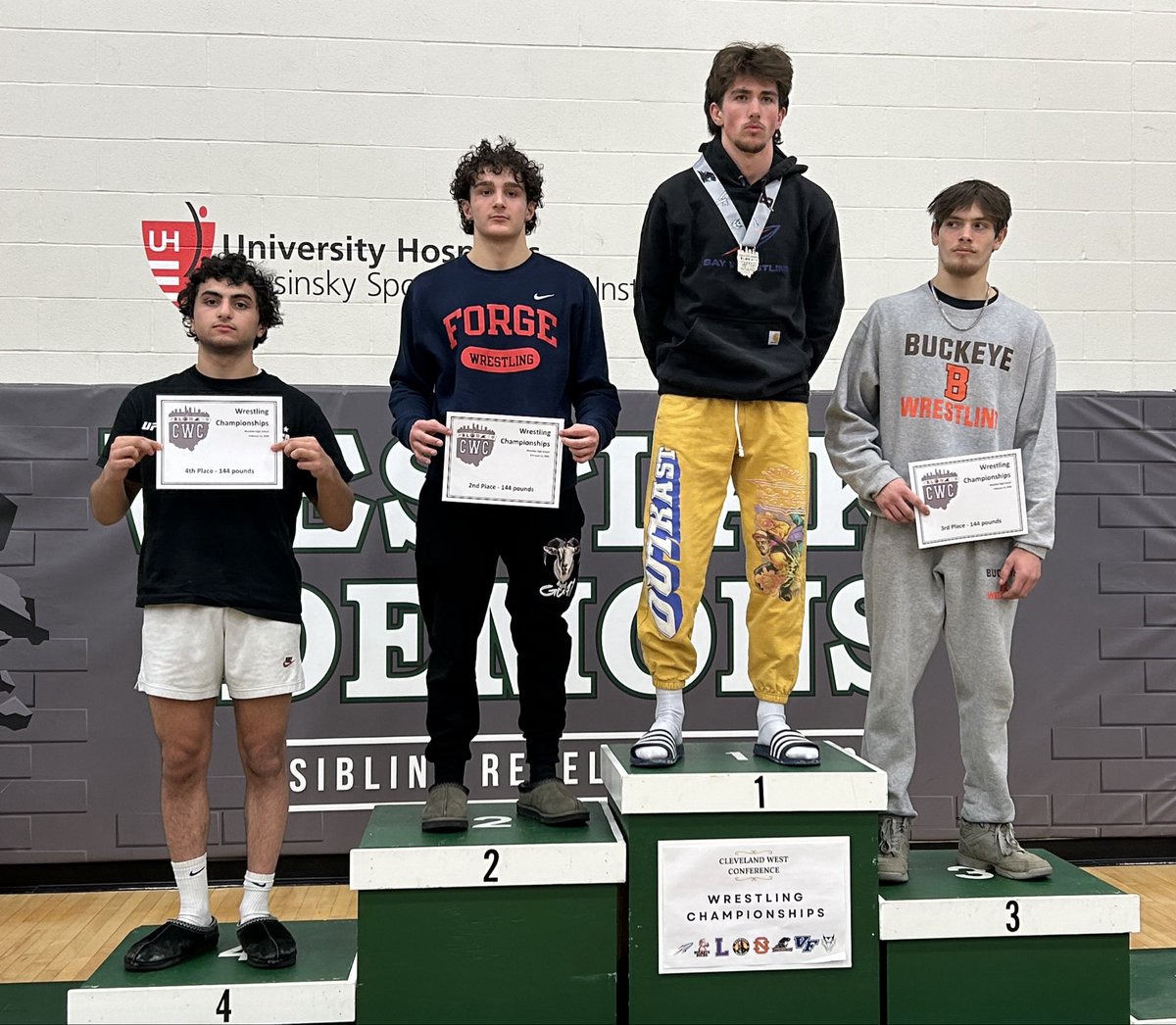 VFBoysWrestling's tweet image. CWC Tournament: 
144 Gabe Wright
2nd place!
#SecondTeam
#PatriotStrong