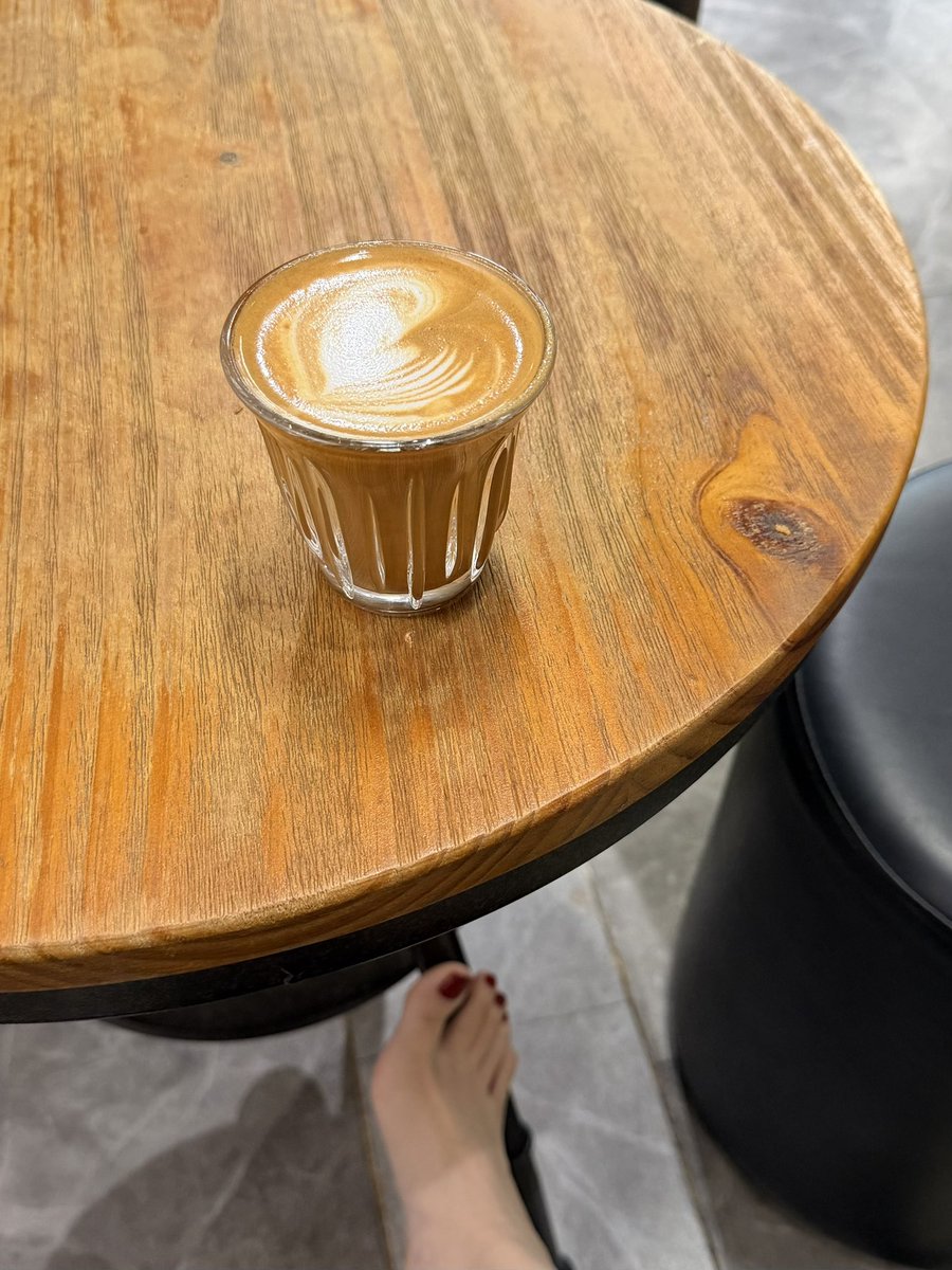 四姨太 tweet media