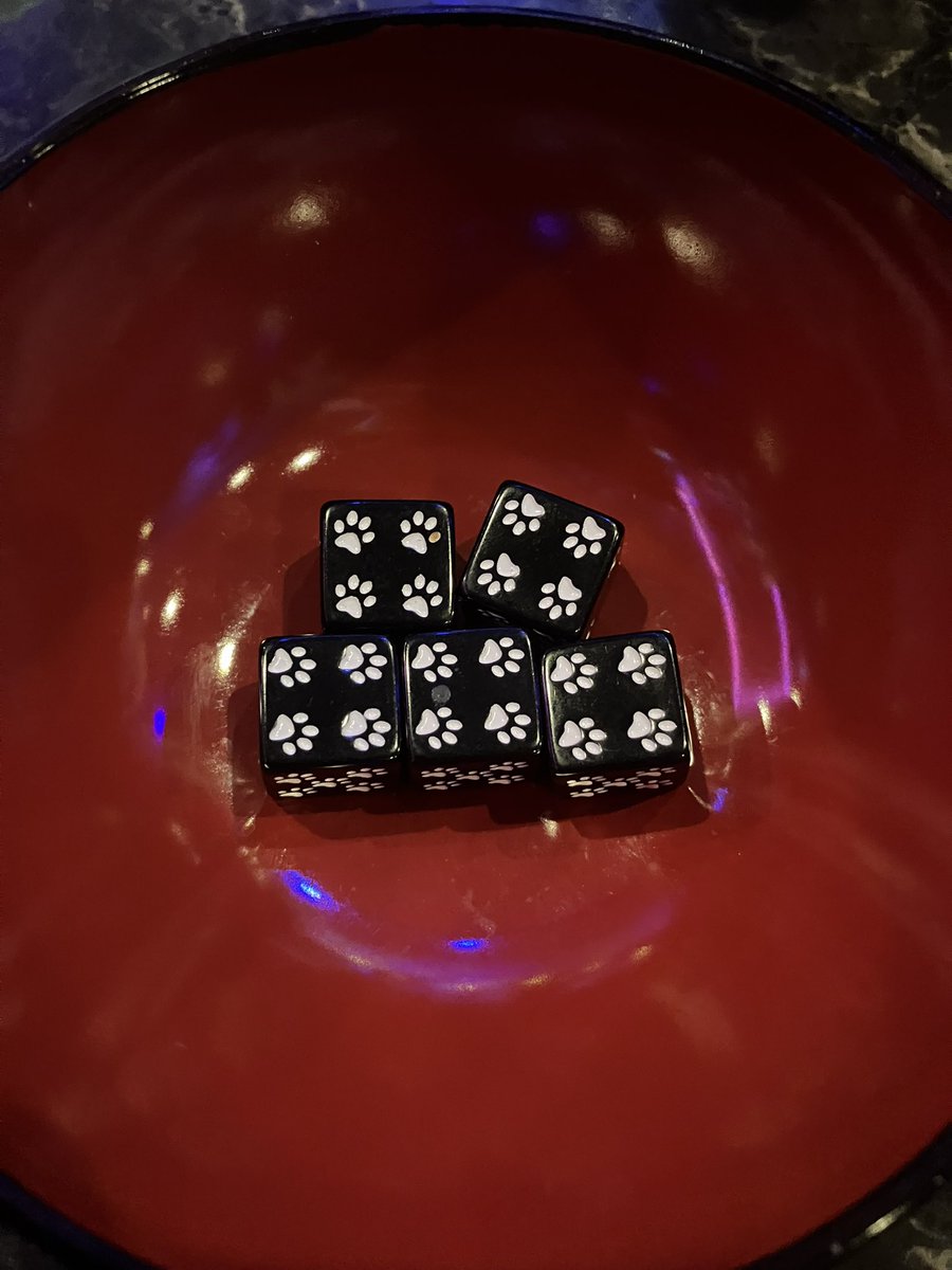 本日2/15(日)のロフツーは
6時〜13時 ゆう
13時〜21時 あおい
21時〜朝 まりりん
のシフトです！皆様のご来店をお待ちしております！🙇‍♂️

新しいサイコロゲームやりたい- ̗̀  🎲   ̖́-